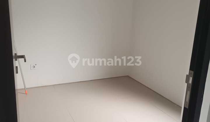 Dijual Bu Rmh 2Lt Citra Garden Puri Jakbar Dijual Bu Rmh 2Lt Citra Garden Puri Jakbar