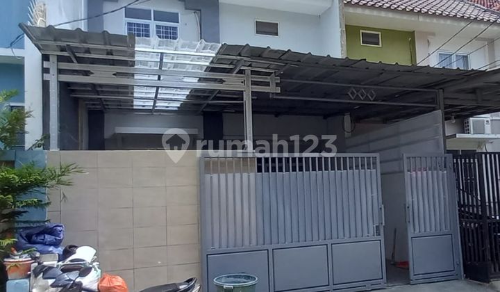 Rumah Cantik 2 Lantai Taman Palem Lestari Jakbar