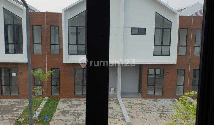 Rumah Cantik 2 Lantai Citra Garden Puri Jakbar 1