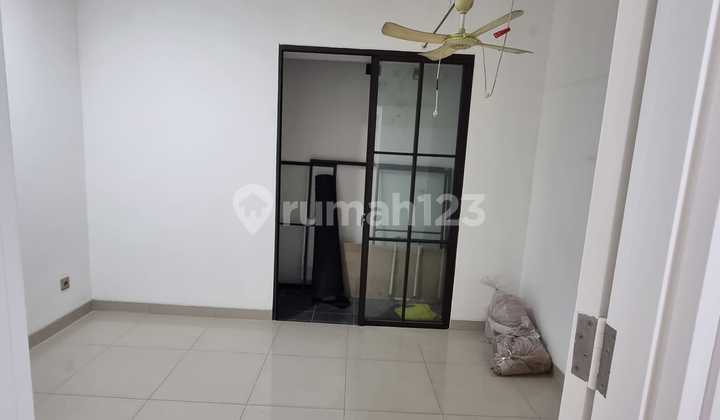 Dijual Rumah 2lt East Asia Green Lake City 2