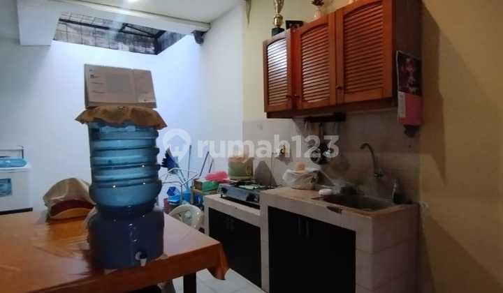 Rumah Siap Huni di Metro Permata Tangerang Strategis Nego  2