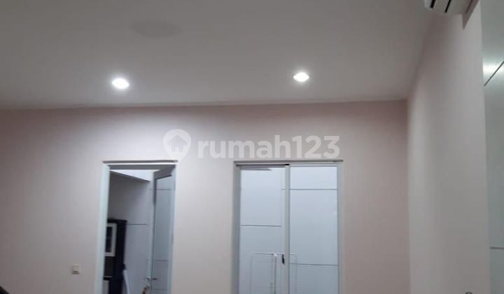 For Rent 2-story House Australia Green Lake City