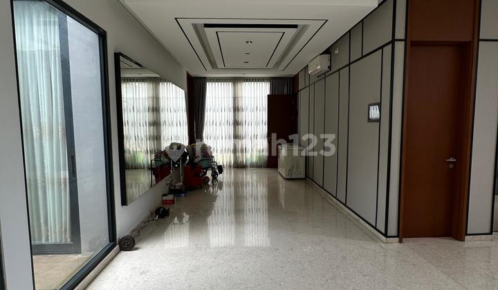 Rumah Mewah di Cluster Lyndon Navapark Bsd Lokasi Strategis Nego