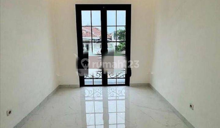 Rumah Cantik Full Renov 2lt Jpglo Jakarta Barat 2