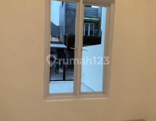 Dijual Brand New 2¼lt Metland Puri Tgr