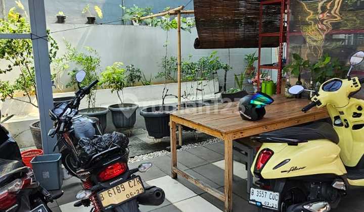 Dijual Rumah Usaha Jl Raya Banjar Wijaya 2