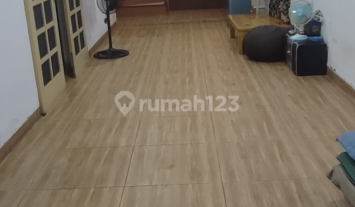 Rumah 2 Lantai Siap Huni di Duri Kosambi Jakarta Barat