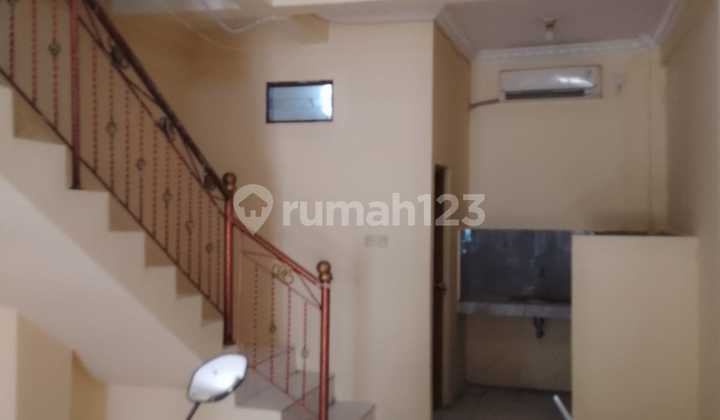 Dijual Ruko 3Lt Depan Jl Raya Cipondoh Tgr