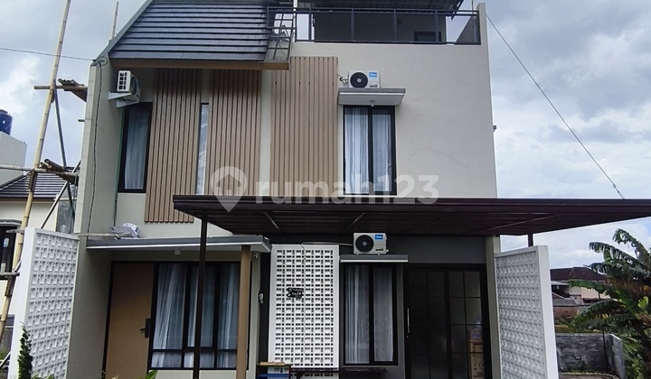 Promo Villa for 800 Million, 3 Minutes to Selecta and Batu Malang Square