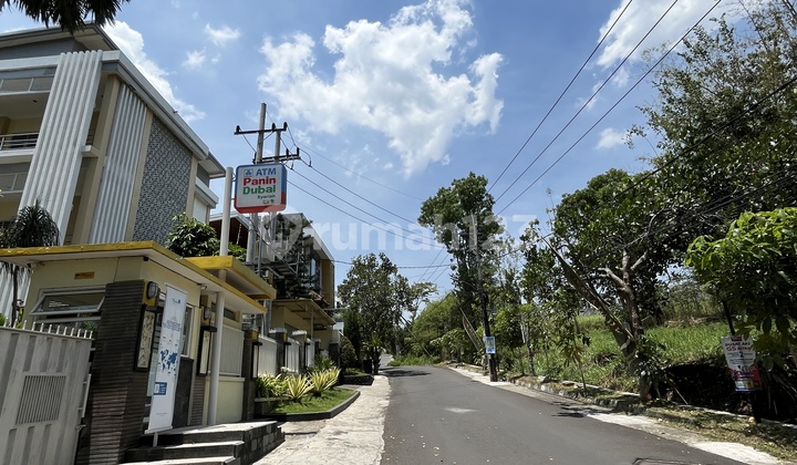 Land with Potential for Student Housing in Malang City, 5 Minutes from Umm Muhammadiyah University Land with Potential for Student Housing in Malang City, 5 Minutes from Umm Muhammadiyah University
