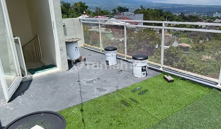 Villa 3 Menit Jatim Park2 dan Alun-Alun Batu Malang