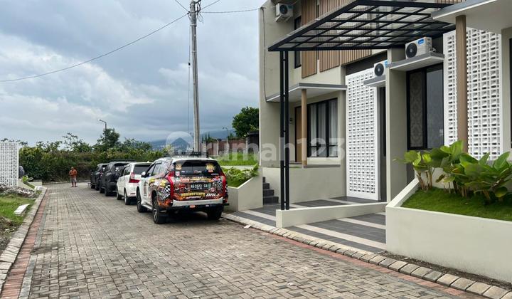 Villa Kota Batu Malang Fully Furnished for Sale 1
