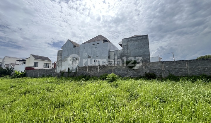 Selling Land in Landungsari Next to Thursina International Islamic Boarding School Selling Land in Landungsari Next to Thursina International Islamic Boarding School