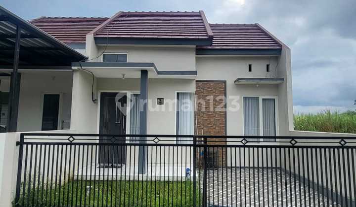 Rumah Dijual 2 Lantai Sukun Kota Malang Rumah Dijual 2 Lantai Sukun Kota Malang