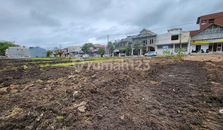 Plot on the Main Road, Just a Step Away to UMM Tlogomas Malang Campus, Suitable for Building a Boarding House.