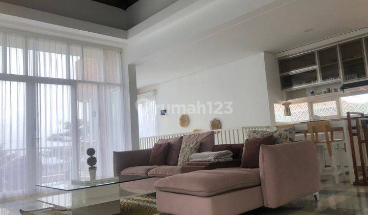 Dijual Villa Mewah di Malang Batu Fully Furnished View Pegunungan 1