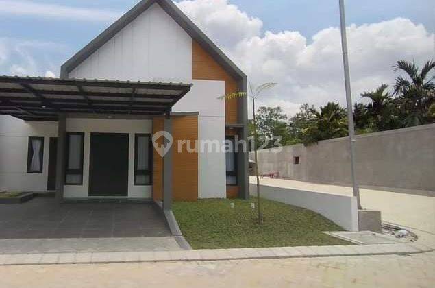 Promo Rumah Baru Semi Furnished SHM Dau Malang Dekat Batu 1