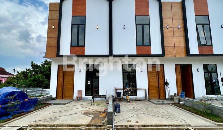 TOWNHOUSE MEWAH DAN BERKELAS 1