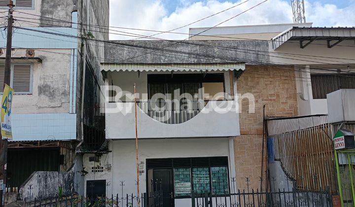 (PETANANG) RUMAH STRATEGIS DI PUSAT KOTA