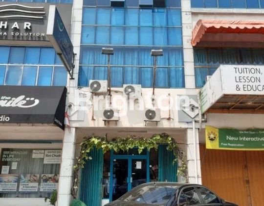 RUKO PLUIT PANTAI INDAH SELATAN