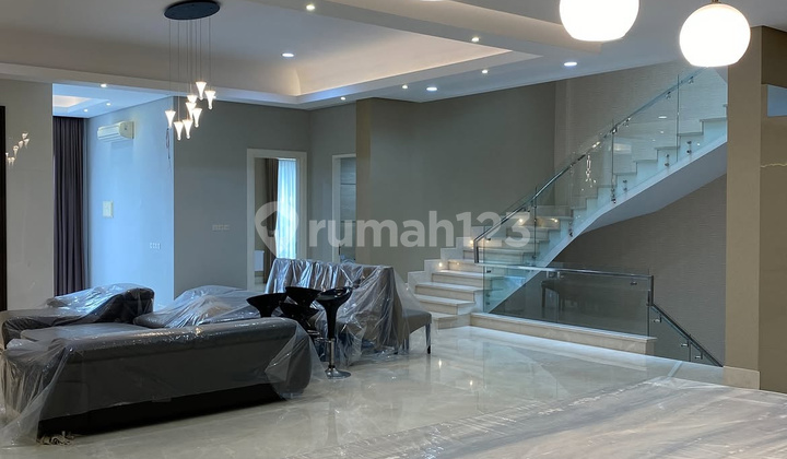 Rumah Pik Katamaran Indah Minimalist Modern 4 Lantai 2