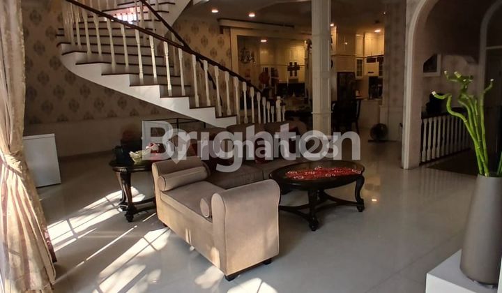 Rumah Pik Taman Grisenda Hoek 290m2 Rapi Siap Huni 2