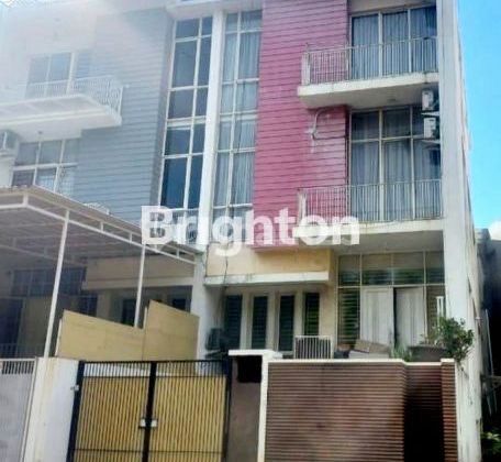 RUMAH PIK LONGBEACH 6x15 LEBAR 6