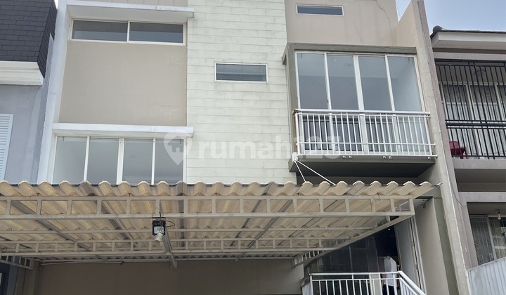 Rumah Pik Layar Permai Kayara 8X15 Full Renovasi
