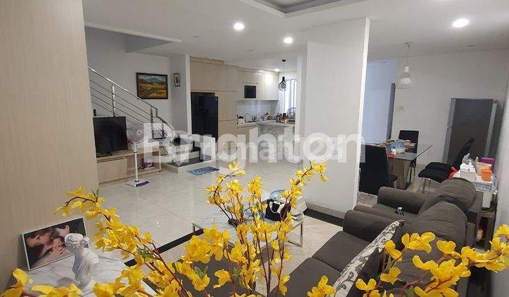 CAMAR INDAH HOUSE 7.5x22 SEMI FURNISHED CAMAR INDAH HOUSE 7.5x22 SEMI FURNISHED