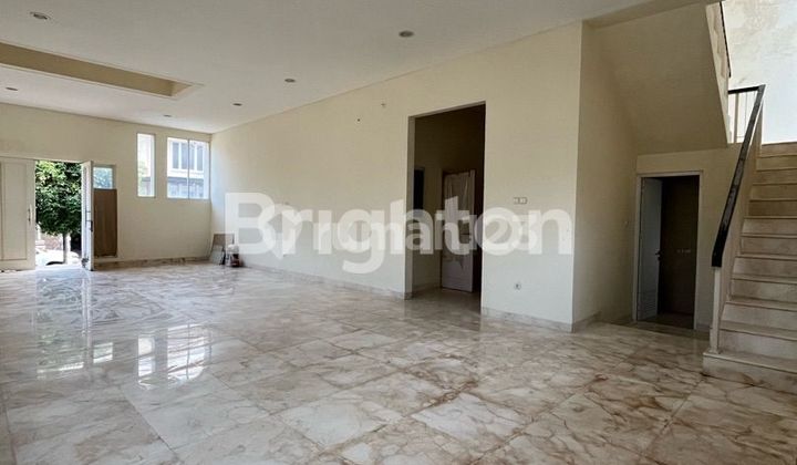 RUMAH PIK CROWN GOLF HOEK 15x25 VIEW DANAU 2