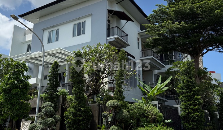 Rumah Mewah Pik 580M2 Hoek Ada Pool 1