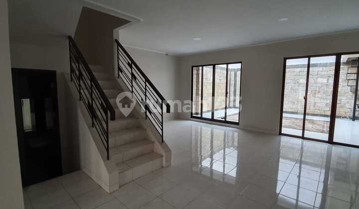 For Rent Allevare Cluster House, Bsd City
