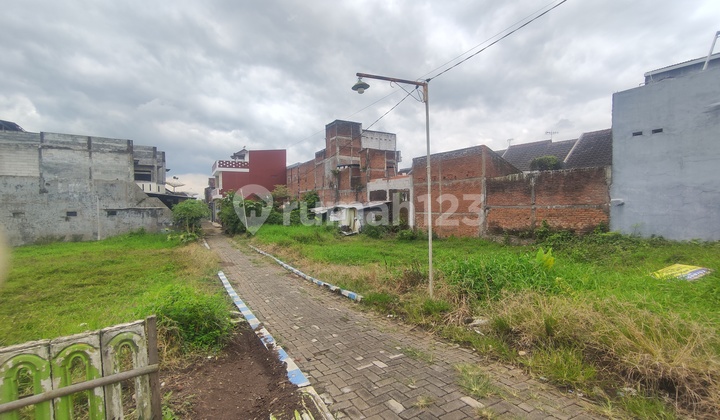 Affordable Strategic Land in the Center of Malang City Affordable Strategic Land in the Center of Malang City