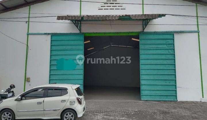 Disewakan Gudang Daerah Margomulyo Blok F 1