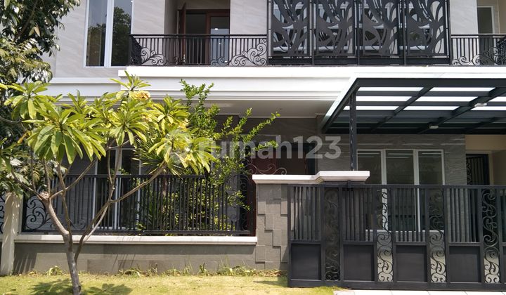 Jual Cepat Rumah Mewah Graha Famili Dekat Ciputra, Pakuwon Indah, National Hospital Surabaya Jual Cepat Rumah Mewah Graha Famili Dekat Ciputra, Pakuwon Indah, National Hospital Surabaya