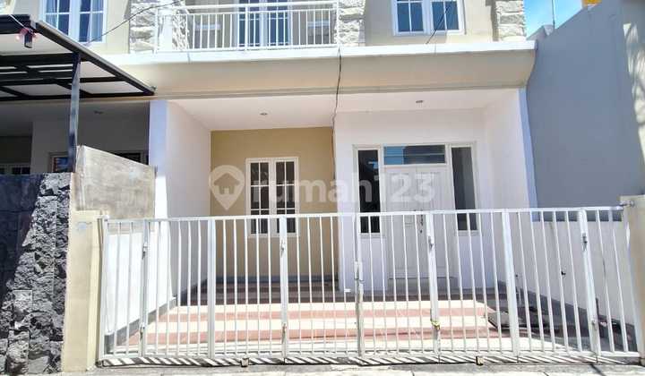 Rumah Baru Minimalis Modern Di Gunung Anyar Surabaya Rumah Baru Minimalis Modern Di Gunung Anyar Surabaya