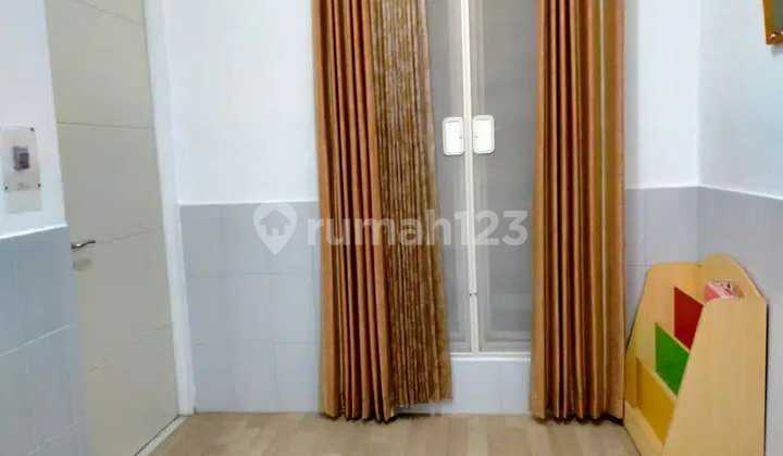 Quick Sale, Ready-to-Occupy House in Rungkut Surabaya 2