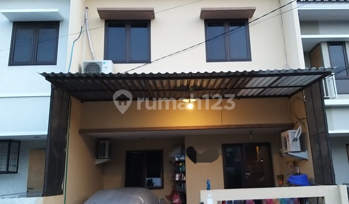 Rumah CANTIK MINIMALIS dan rapi di Gading Griya Lestari Lestari