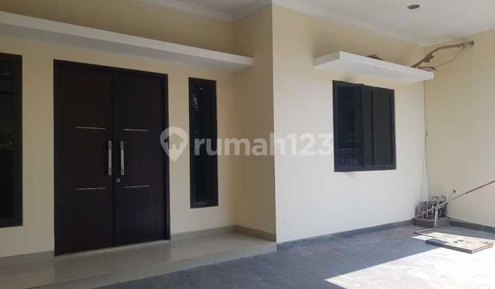 Rumah Siap Huni Bagus Sudah Renovasi di Gading Residence Kelapa Gading