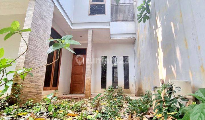 RUMAH SIAP HUNI DALAM CLUSTER PREMIUM BINTARO 2