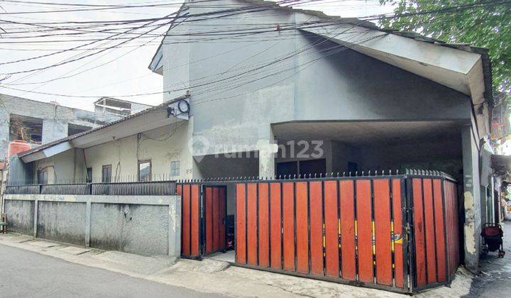 Rumah 2 Lantai Di Lokasi Strategis Dan Dekat Stasiun Mrt Cipete 2