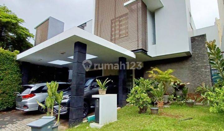 RUMAH ASRI 2 LANTAI & ADA HALAMAN LUAS DALAM CLUSTER 1