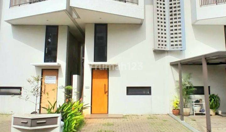 Rumah Townhouse Murah Minimalis 2 Lantai Dekat Toll  1