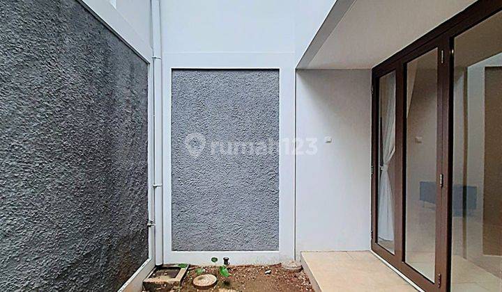 Rumah Cantik Modern Minimalis 2 Lantai Dalam Cluster