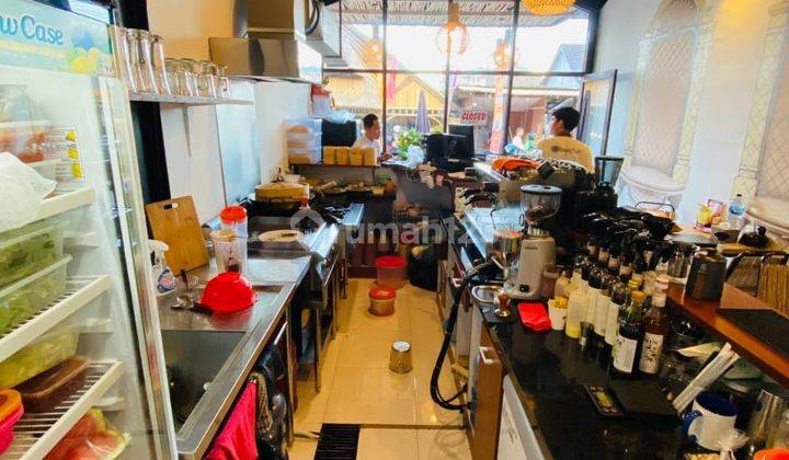 Shophouse for rent near echo beach canggu 2