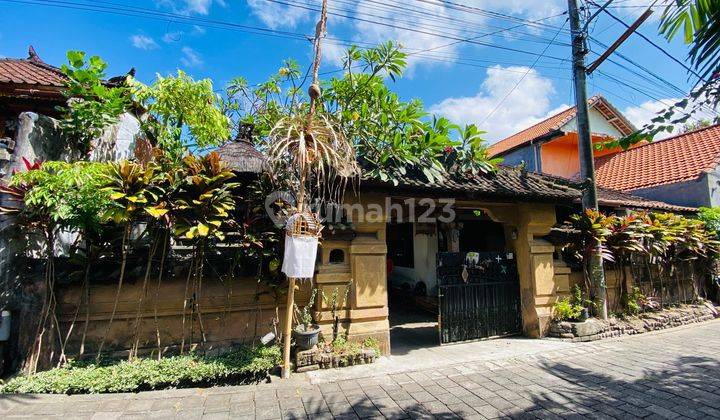 Dijual Rumah Style Bali Luas Lingkungan Tenang 1