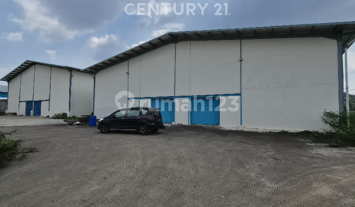 Gudang 2 Unit Masing² Siap Pakai Di Kaw. Industri Jatiluhur, Pwkt