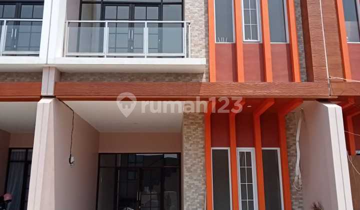 For Sale Remaining 11 Units of Affordable Modern Minimalist Cluster in Depok For Sale Remaining 11 Units of Affordable Modern Minimalist Cluster in Depok