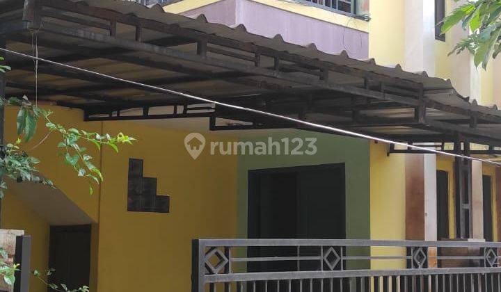 Rumah 2 lantai minimalis modern di komplek Curug jaticempaka  2