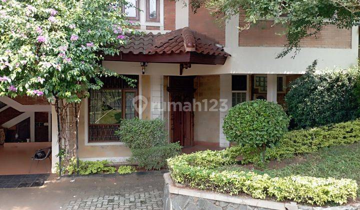 Rumah Murah Mewah Townhouse Siap Huni di Jakarta Selatan 1